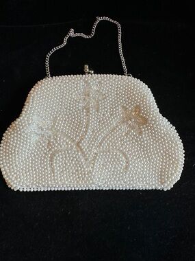 Bon Soir Ivory Pearl Floral Evening Clutch with Chain Strap